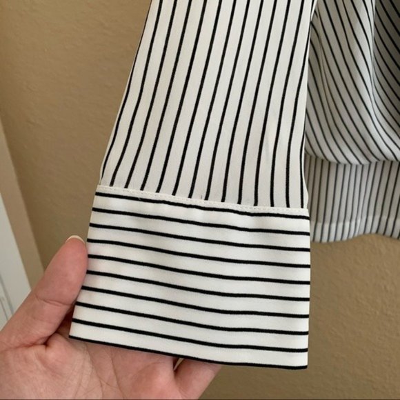 BCBG Max Azria Striped Faux Wrap Optic White Med - Picture 8 of 8